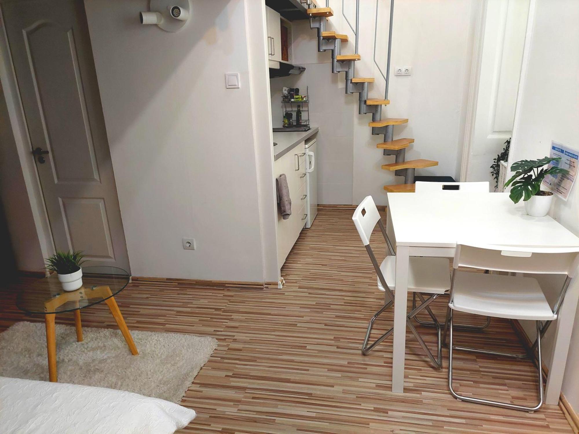 Stanka's Close To Opera Appartement